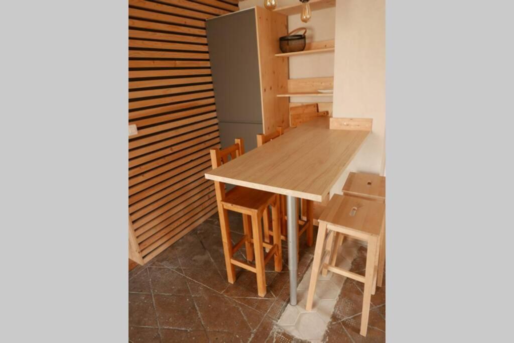 Joli Appartement Confortable Renove Style Cosy Saint-Martin-de-la-Porte エクステリア 写真
