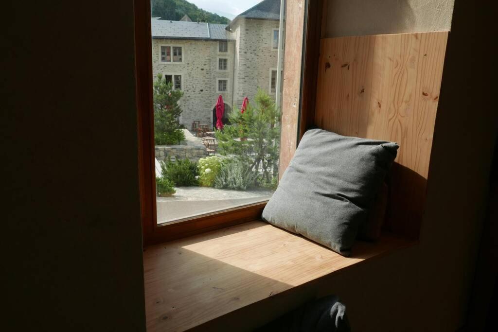 Joli Appartement Confortable Renove Style Cosy Saint-Martin-de-la-Porte エクステリア 写真